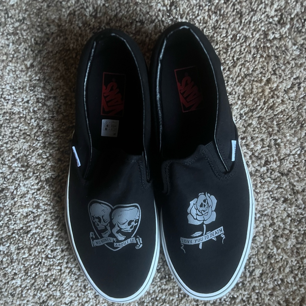 brand new love you to death classic slip on vans